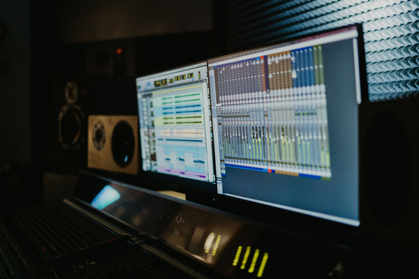 Pro Tools 101 & 110 Bundle